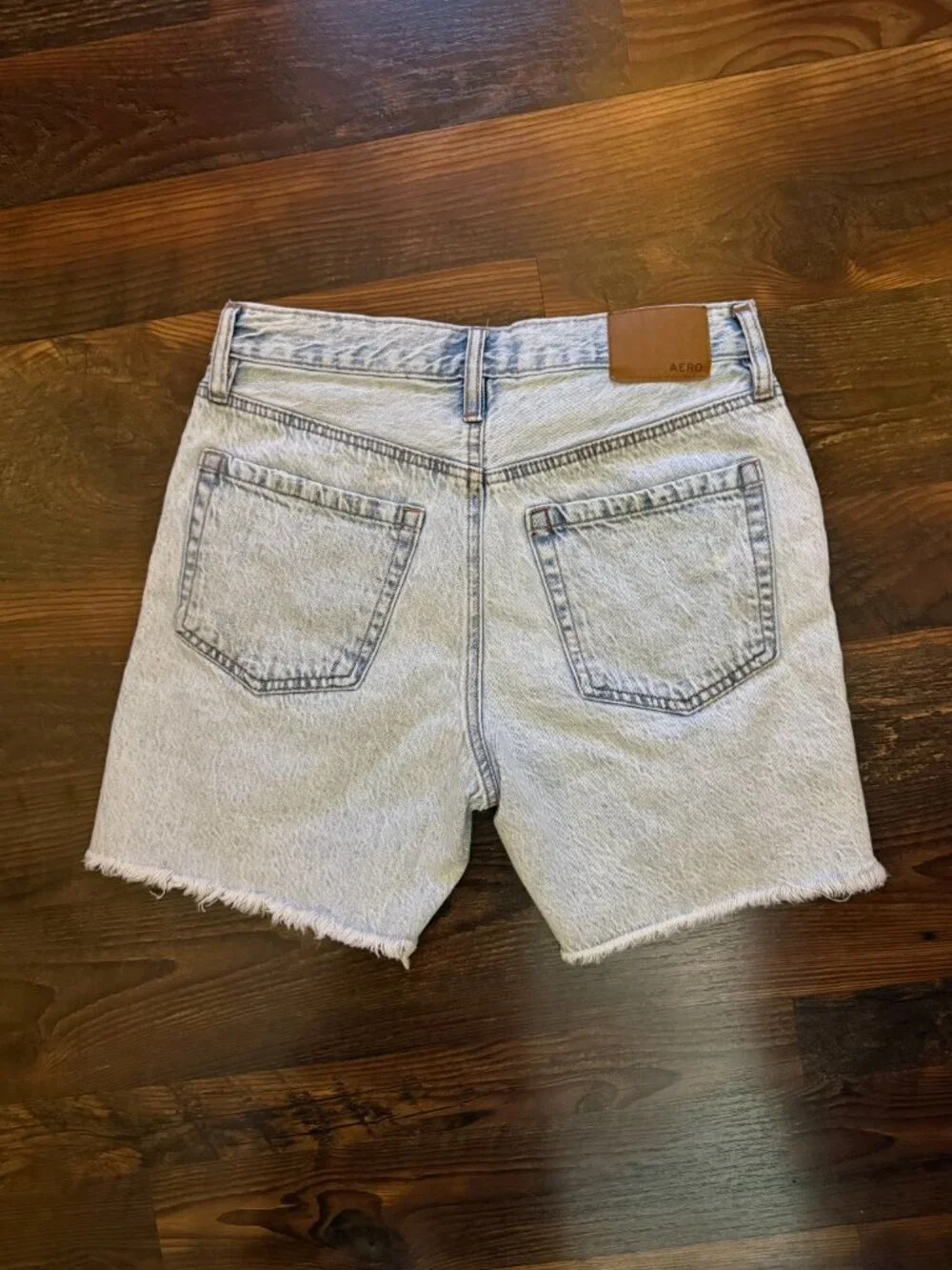 Aeropostale - 90's Baggy Distressed Denim Shorts - Size 2